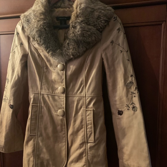 Leather Embroidered jacket - Picture 11 of 11